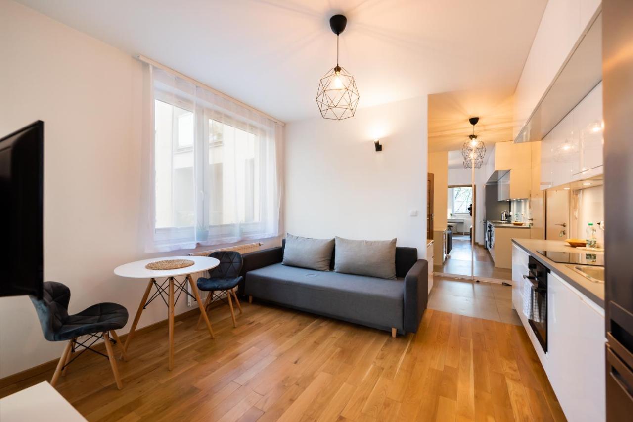 Jaktorowska Comfy Apartment 华沙 外观 照片