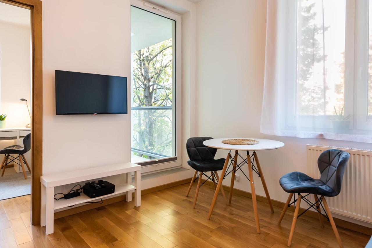 Jaktorowska Comfy Apartment 华沙 外观 照片